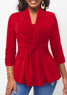 Twist Front 3/4 Sleeve Red T Shirt