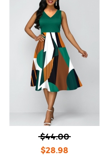 Green Geometric Print V Neck Dress