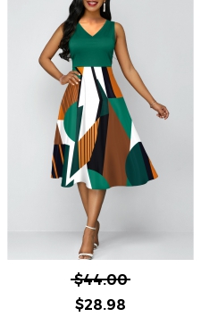 Green Geometric Print V Neck Dress